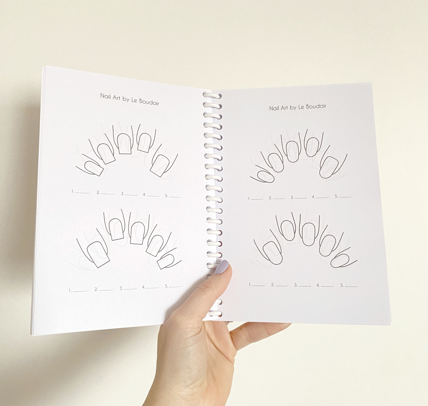 Carnet de dessin nail art personnalisable