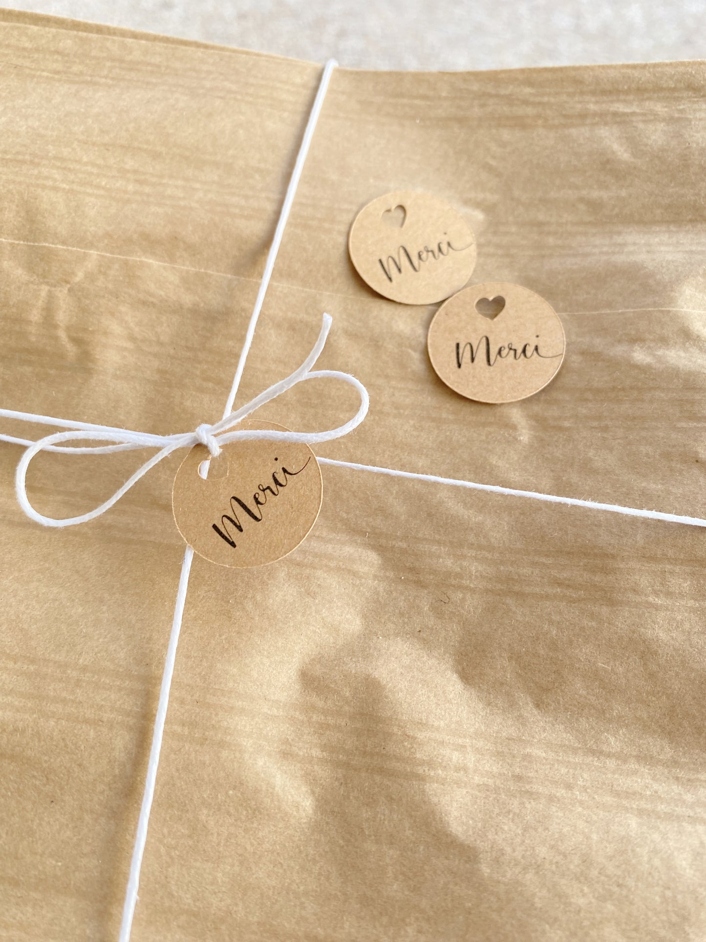 Etiquettes kraft cœur "Merci"