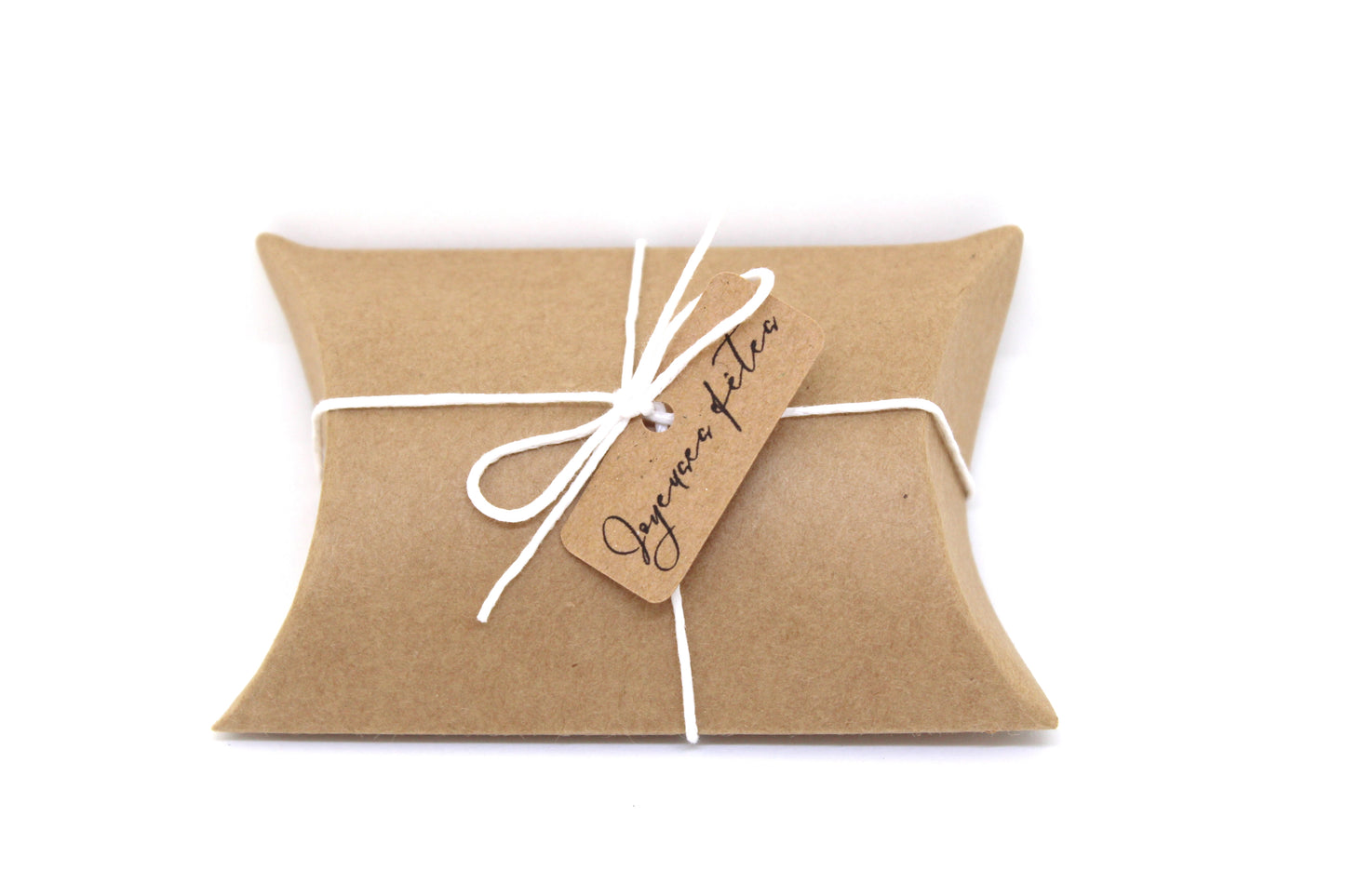 Etiquettes kraft "Joyeuses Fêtes"