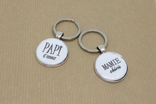 Porte clés "PAPI d'amour" "MAMIE chérie"