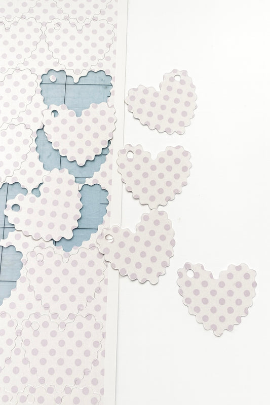 Etiquettes cœur rose ondulé