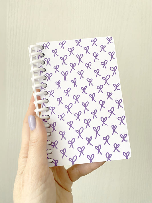 Carnet petits nœuds violets